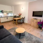 Apart-hotel Malina &