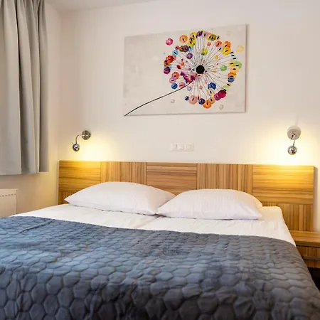 公寓式酒店 Malina & 斯克拉斯卡波伦巴