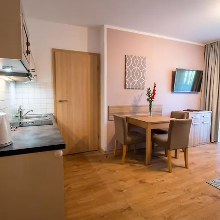 Hotel apartamentowy Malina 4*