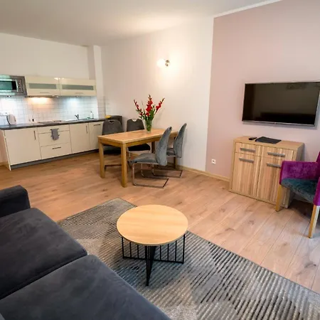 Apart-hotel Malina &