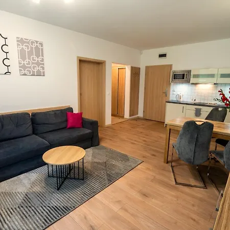 Aparthotel Malina &