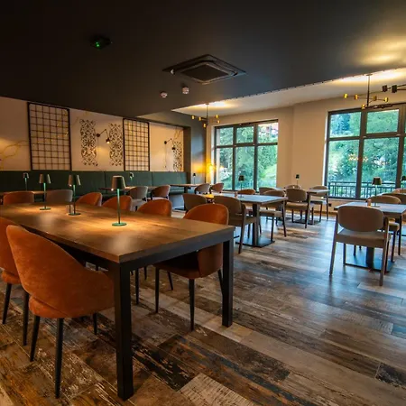Aparthotel Malina & 4*