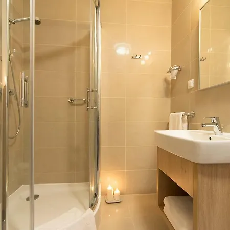 Malina & Aparthotel