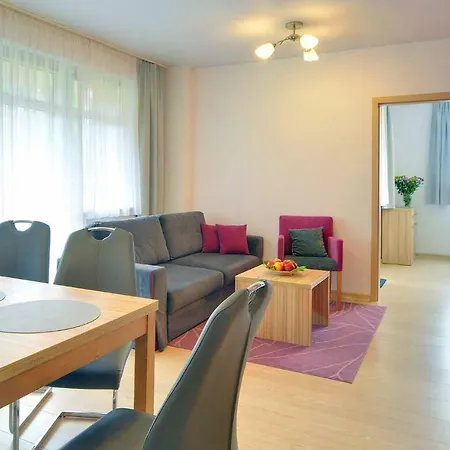 Hotel apartamentowy Malina 4*