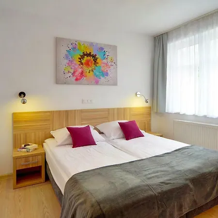 公寓式酒店 Malina & 斯克拉斯卡波伦巴