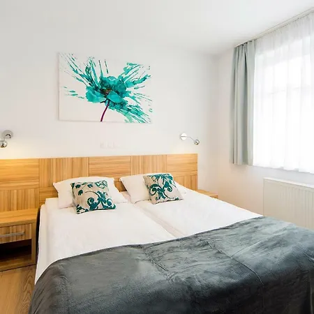 Malina & Aparthotel