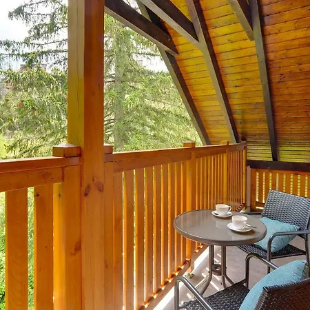Malina Hotel apartamentowy 4*